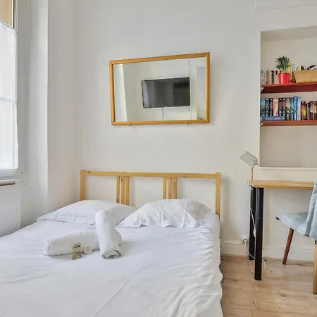 Charming T2 In The 15th Arr Of - Welkeys Apartment